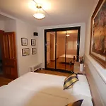 Domus Redes Apartment Pola de Laviana