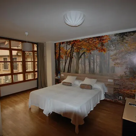 Apartment Domus Redes