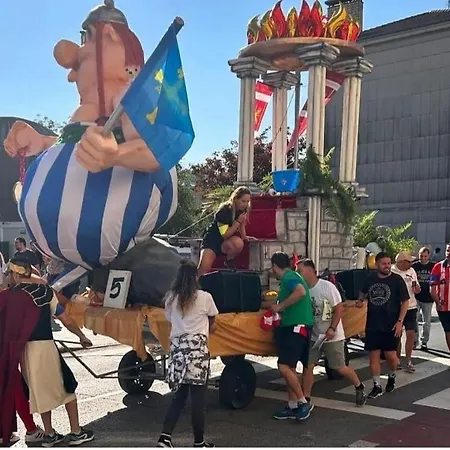 Apartment Domus Redes *